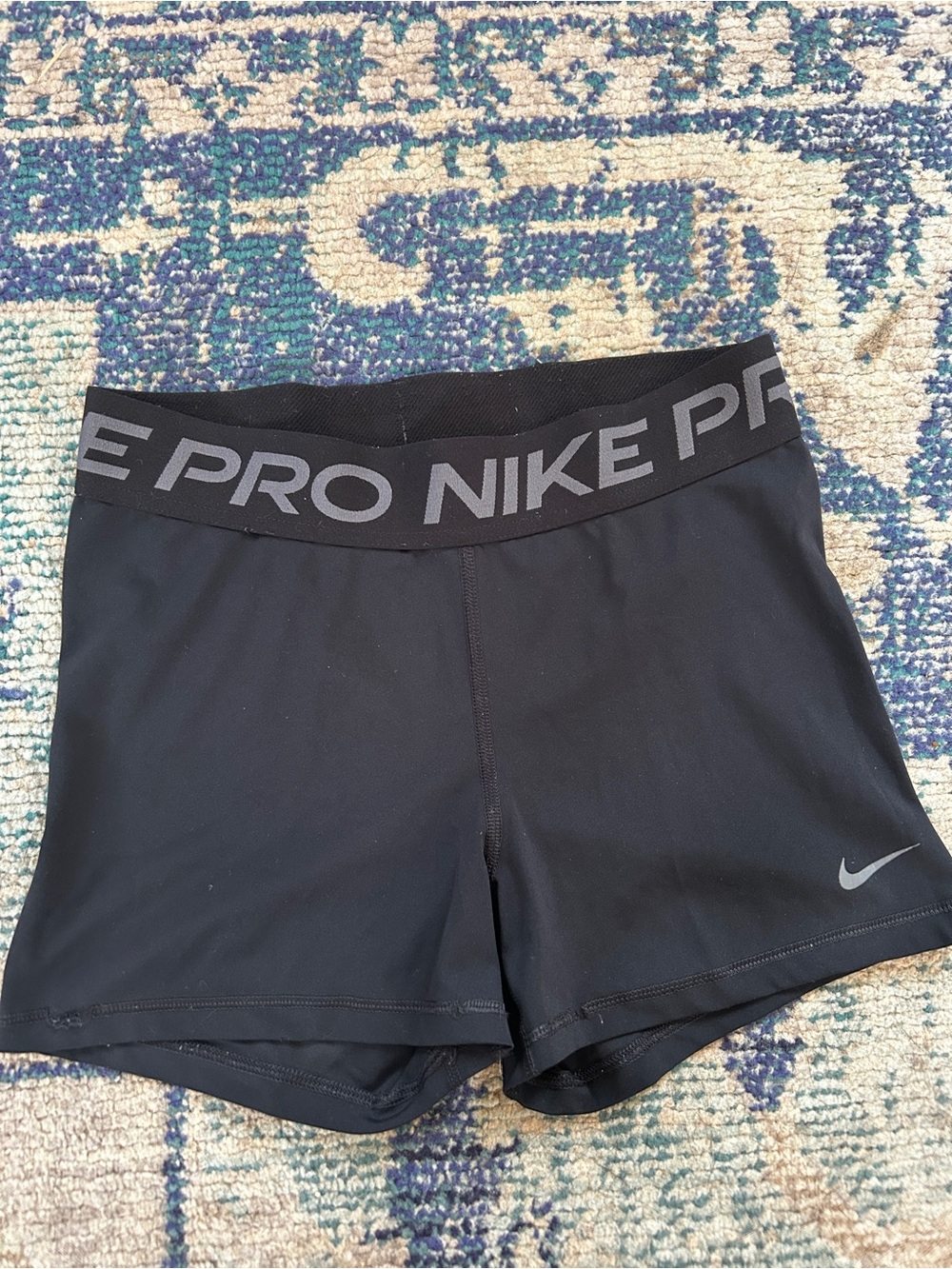 Nike Pro Dri-FIT Shorts Women’s Medium Black Compression